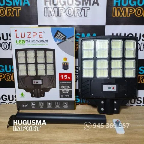 Pastoral Solar con Sensor de Movimiento de 12 000 Lúmenes Marca LUZPE + Soporte metálico.