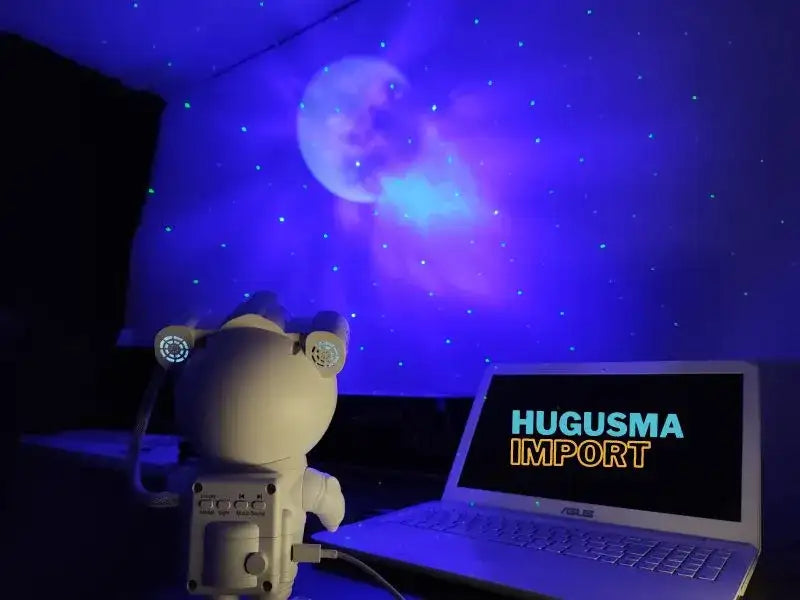 Proyector Parlante 4 en 1 - Luna Estrellas y Galaxias